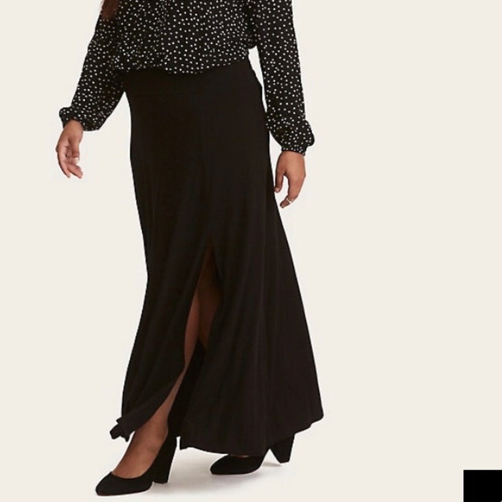 Smocked Maxi skirt 4